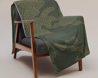 Camouflage Minky Fleece Throw Blanket: Soft Decorative Throw