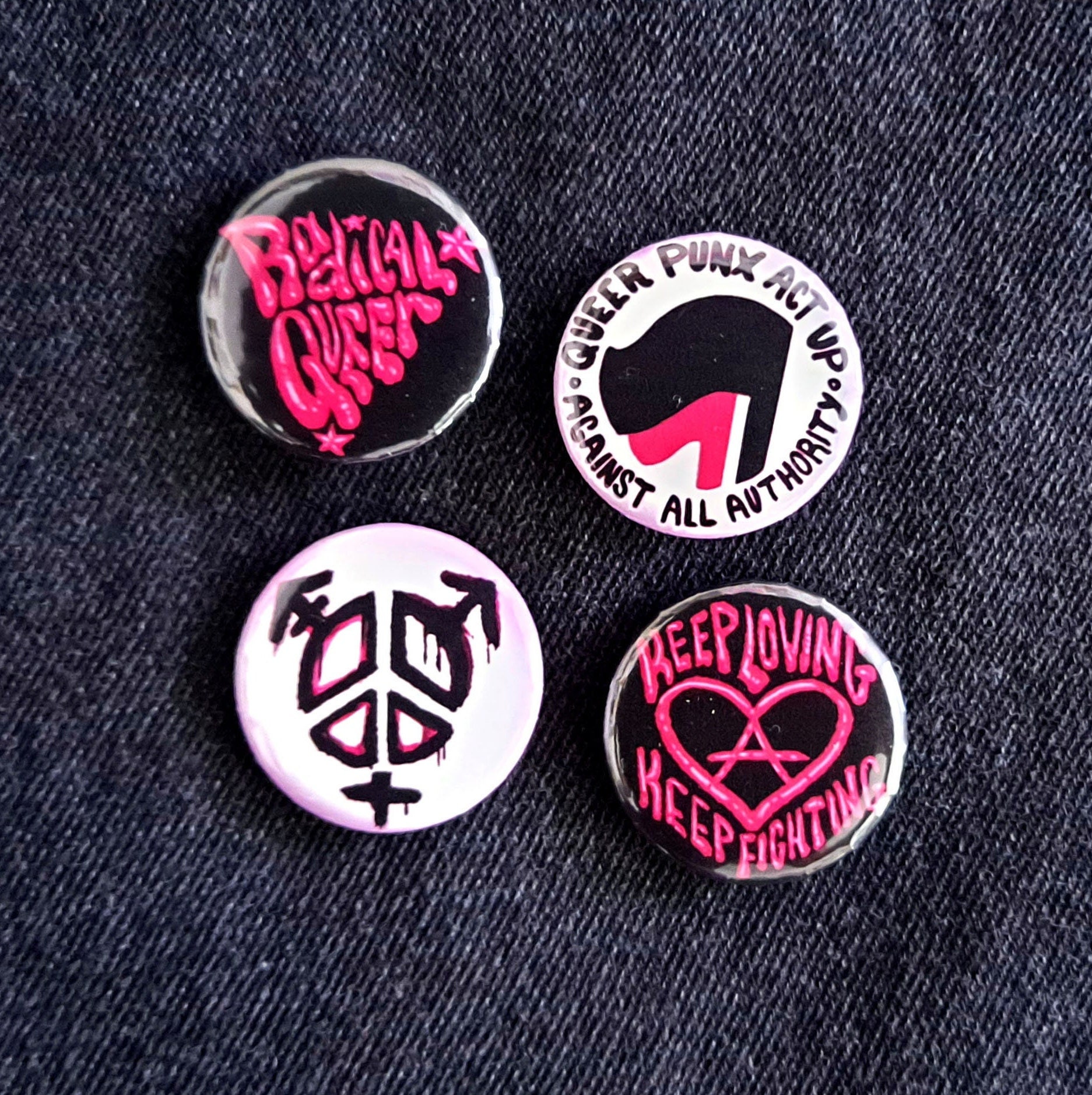 n.5 spille pins badge a scelta punk hardcore varie 25mm 
