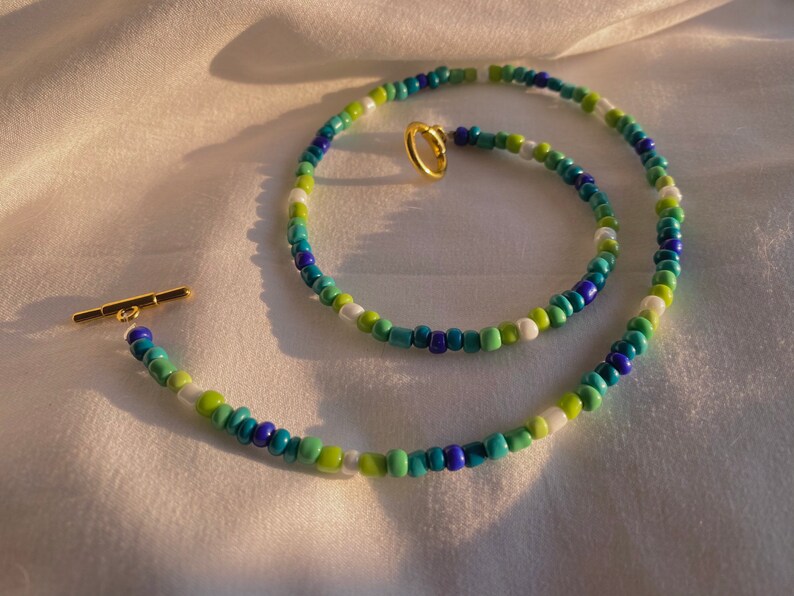 calm coast seed bead necklace