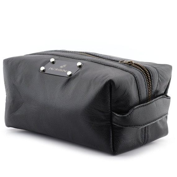 Travel pouch for men hotsell