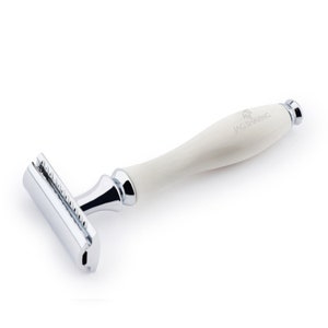 Double Edge Safety Razor with Pearl White Color Resin Handle, For Men IN Your Life