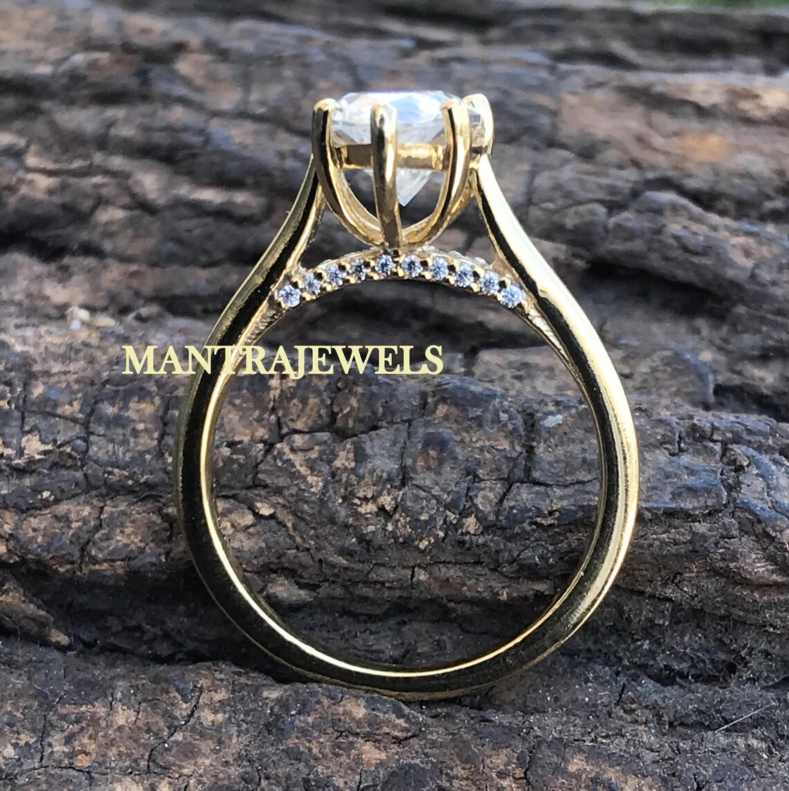 Pear Moissanite Ring / 2.20 Ct Pear Cut Moissanite Engagement Etsy