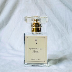 Queen&#39;s Croquet Game Perfume | Toffee Apple & Rose Scent, Vanilla Spice Gourmand | Dark Academia, Whimsical, Fairytale Inspired
