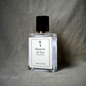 Perfumy w sprayu o zapachu herbaty rumiankowej • Klementynka i bazylia • Relaksujący zapach spa • Lekka akademia