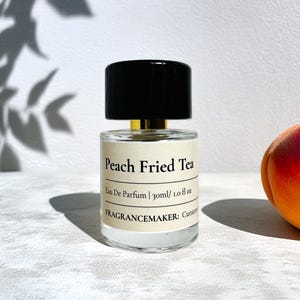 White Peach & Oolong Tea Perfume - Juicy Plum, Cherry Blossom. Fruity Floral Spray