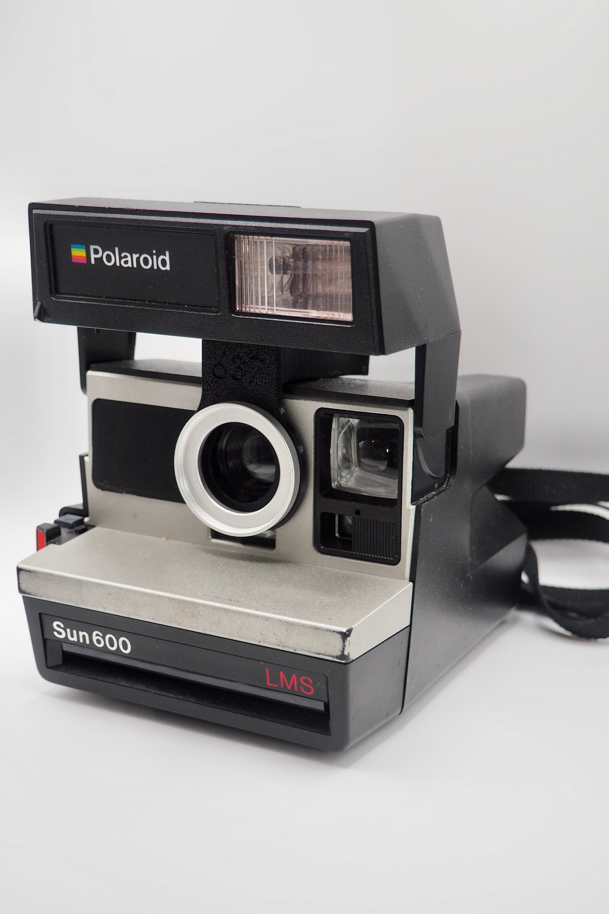 Release Date Polaroid Sun 600 LMS Instant FIlm Camera Alpine
