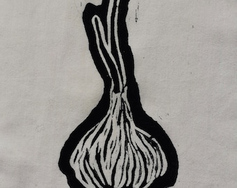 garlic <3 - handmade lino print sew-on patch