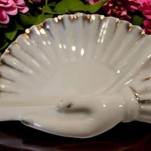 Vintage White with Gold Hand Holding Trinket Dish Made in Japan Kitsch