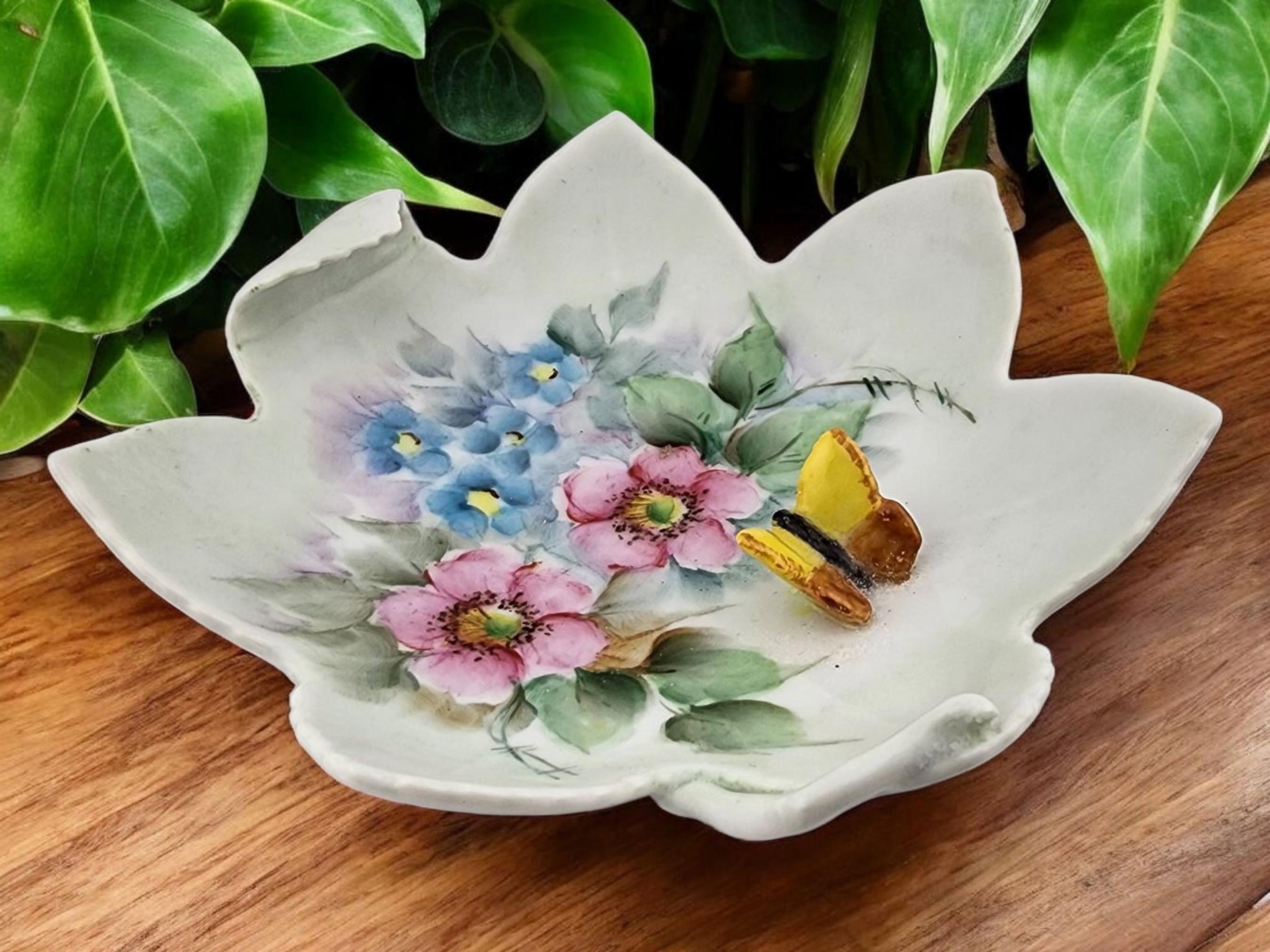 KatiebeeVintageFinds - Etsy