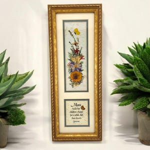 Vintage 3-D Framed Flowers and Tribute to Mom Wall Hanging, Cottage core
