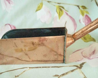 Large copper Victorian grain or flour scoop: 13 inches x 3 inches