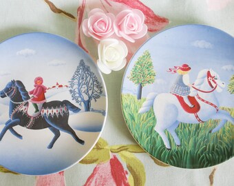Pretty pair of Poole Pottery plates: 6 inches