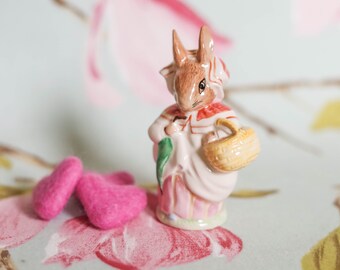 Beatrix Potter's Mrs Rabbit: Royal Albert