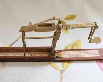 Regency (early 18th century) folding gold scales