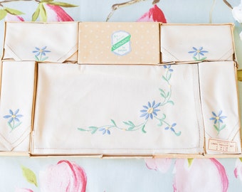 Unused, as new, vintage Irish embroidered linen set: four napkins and two trolley cloths in original box c. 1950s