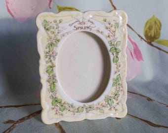 Royal Doulton Brambly Hedge spring photograph frame