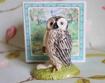 Royal Doulton Wol signs the Rissolution (House at Pooh Corner): limited edition 873 of 2500