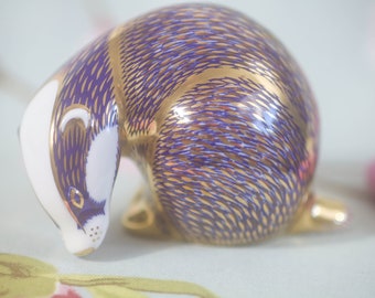 22 carat gold and porcelain Royal Crown Derby badger paperweight with pure gold stopper (first quality)