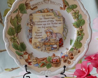 Rare Brambly Hedge recipe plate honey nut biscuits (8 inch) by Royal Doulton