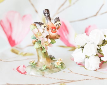 Exquisite Crown Staffordshire J T Jones: goldfinch