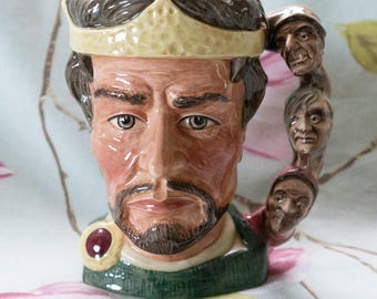 For budding actors - Royal Doulton Shakespeare Collection Hamlet large Toby jug (1982)