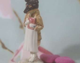 Royal Doulton (Beswick): Beatrix Potter's Pickles, very rare