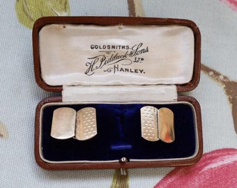 Victorian 9 carat gold on silver chain cufflinks in original  leather box