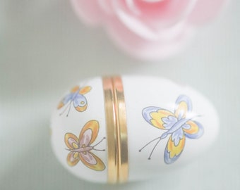 Crummles fine hand-painted enamel trinket pot egg: boxed