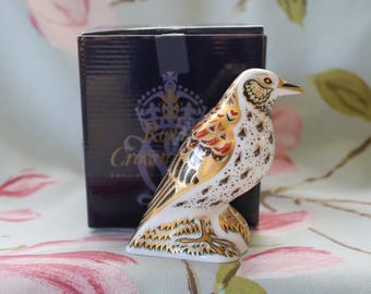 Royal Crown Derby song thrush : 22 carat gold, fine porcelain paperweight (2004)