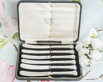 1930s tea knives originally sold by J B Mennie, Newcastle upon Tyne