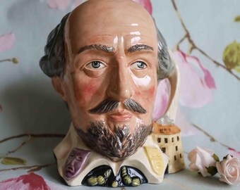 For budding actors - Royal Doulton Shakespeare Collection William Shakespeare large Toby jug (1982)