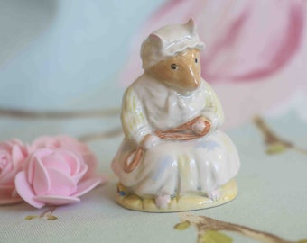 Royal Doulton Brambly Hedge Lily Weaver : fine condition