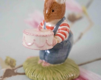 Royal Doulton Brambly Hedge Wilfred's birthday cake