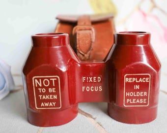 Lovely '20s Bakelite set of opera glasses originally from Temple Chambers in leather case