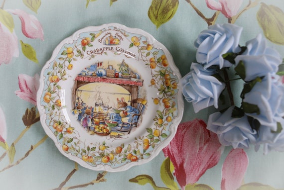 Brambly Hedge Homes and Work Places Complete Set: 8 Inch Plates