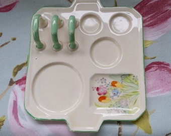 1930s Crown Devon pretty toast rack and egg cup holder plate