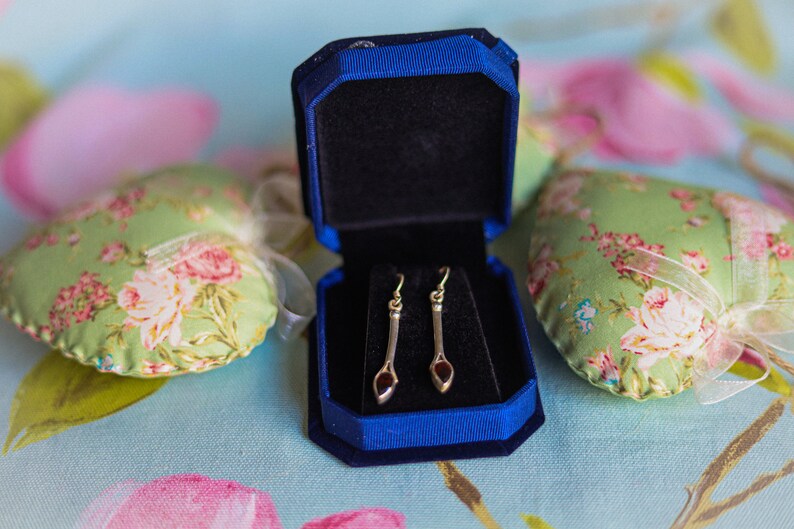 Garnet sterling silve drop earrings in new luxury velvet box