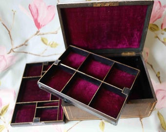 Velvet-lined late 18th/early 19th century jewellery box with original key.  Some restoration needed as shown.