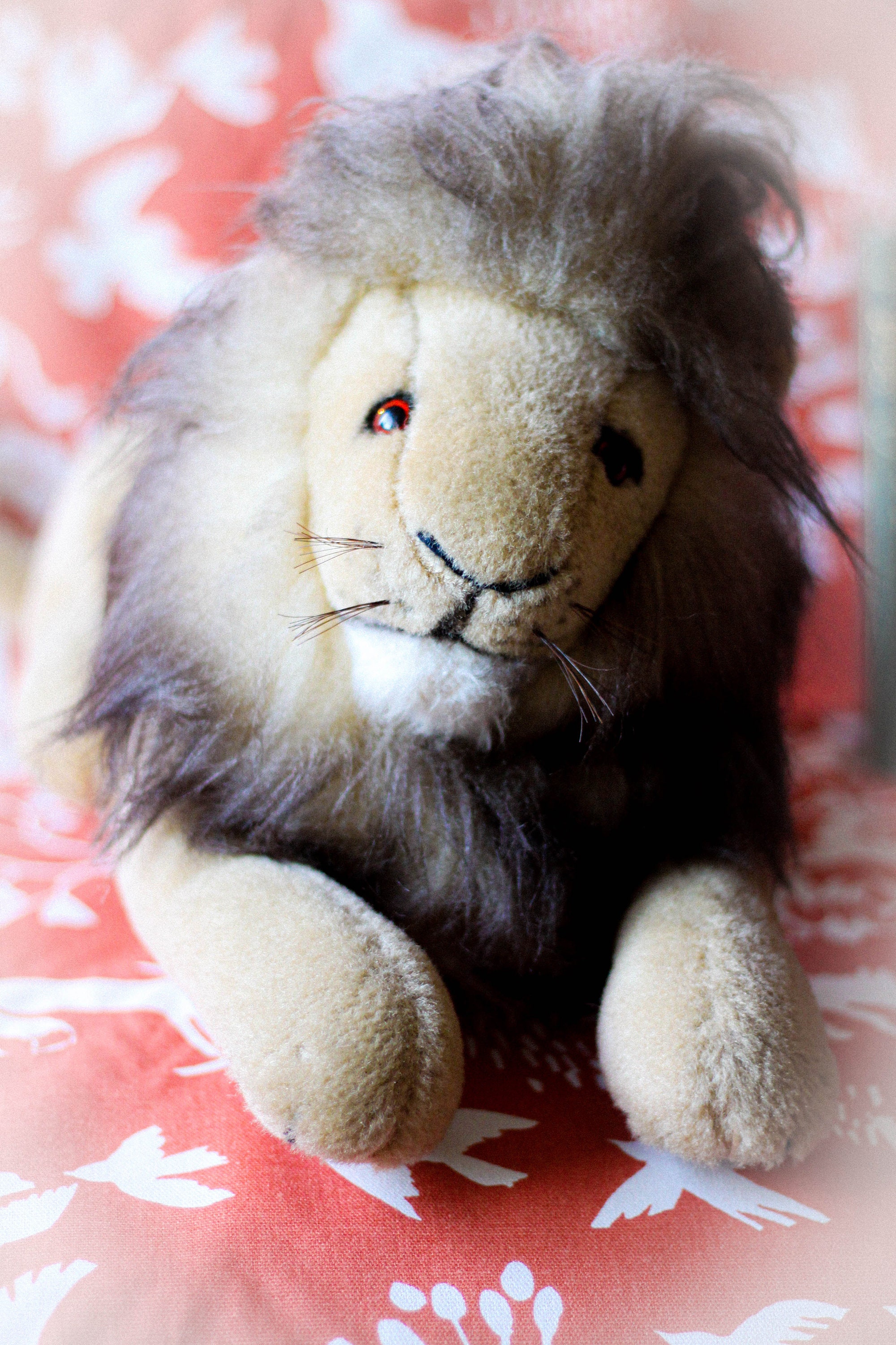 Hand made mohair Merrythought Lion highly collectable will post