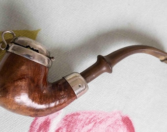 vintage Bruyere lidded smoking pipe: 12 cm length