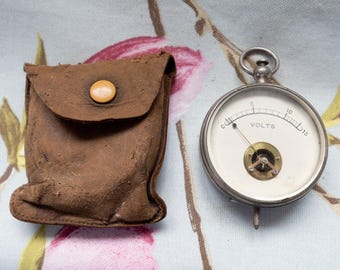 1930/40s pocket watch style voltmeter
