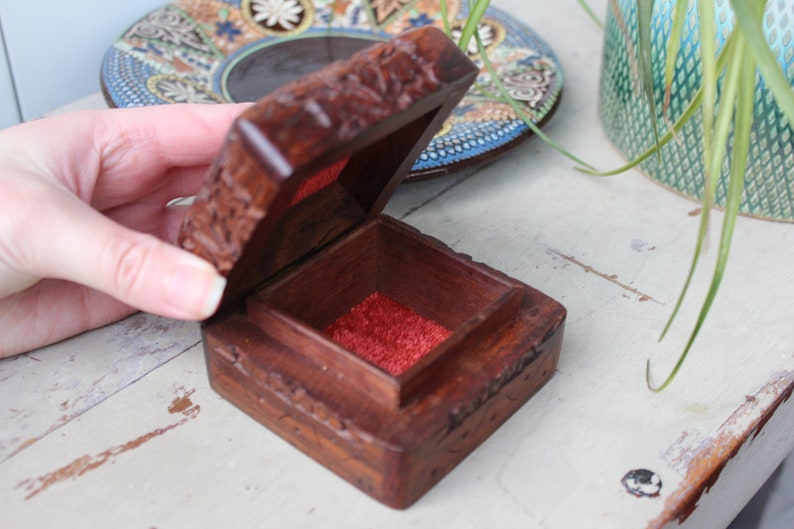 Wooden Elephant Box Small Square Box Brass Elephant engraved Square Trinket Box Hand Carved Indian Box Lined with Red Velvet