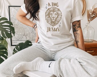 Short-Sleeve Unisex T-Shirt, king Jesus shirt, women’s king Jesus shirt, Jesus is king shirt