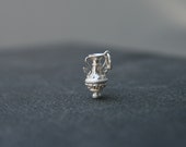 925 Sterling Silver Amphora Pendant, 3D Amphora Shape, Vase Pendant.
