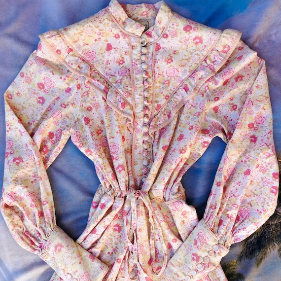 True vintage 1970s Fine Feathers and Liberty Prair