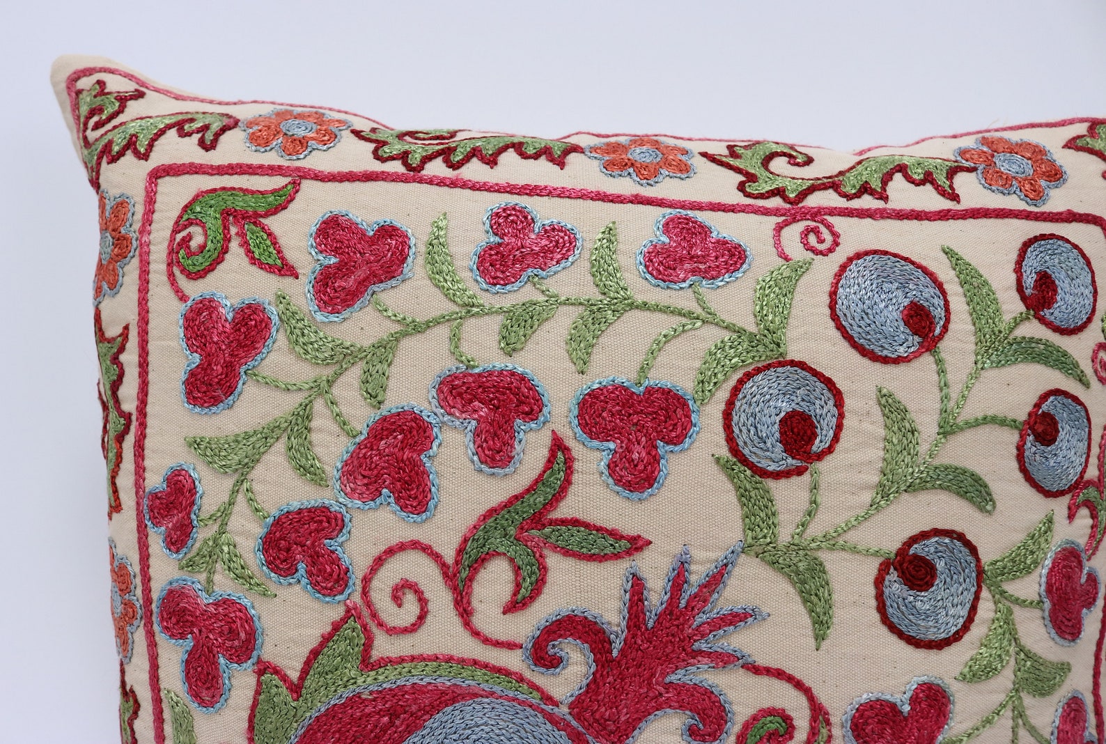 Suzani Pillow Uzbek Embroidery Suzani Throw Pillow Suzani Etsy