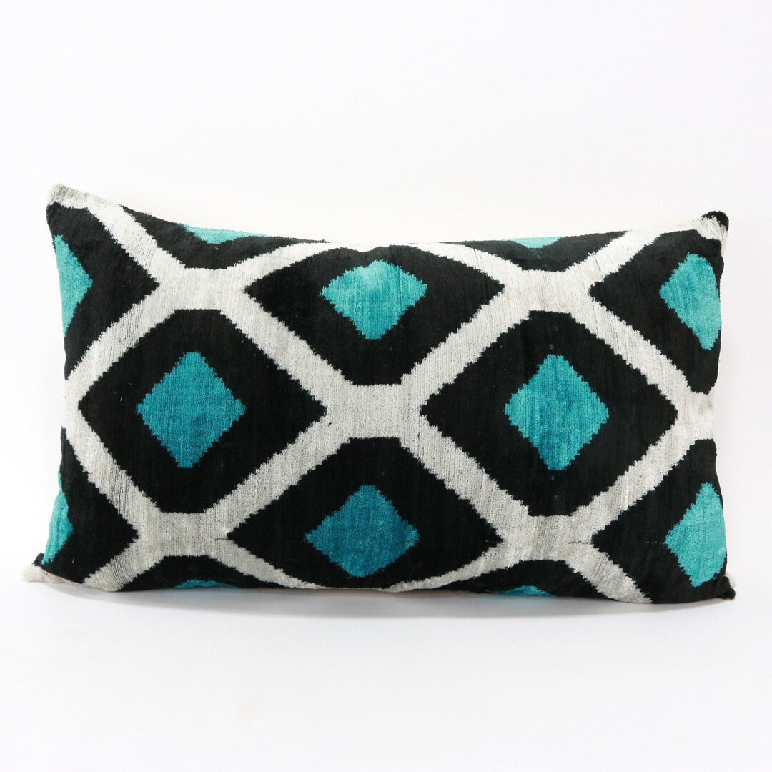 Black and White Velvet Ikat Pillow, Velvet Cushion, Decorative Pillow, Handmade Pillow, Throw