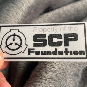 Propriété de la Fondation SCP Sticker, étiquette, sticker SCP, sécuriser, contenir, protéger