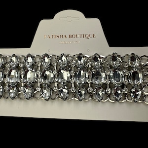 Elegant Sparkling Chunky Rhinestones Choker Necklaces Silver