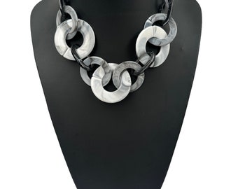 Bohemia Grey Acrylic Chain Necklace